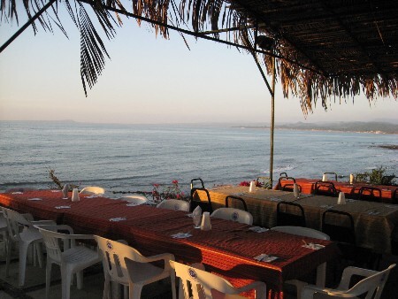 Contacto con la naturaleza en Restaurant El Eden de Paraiso Miramar RV Camp